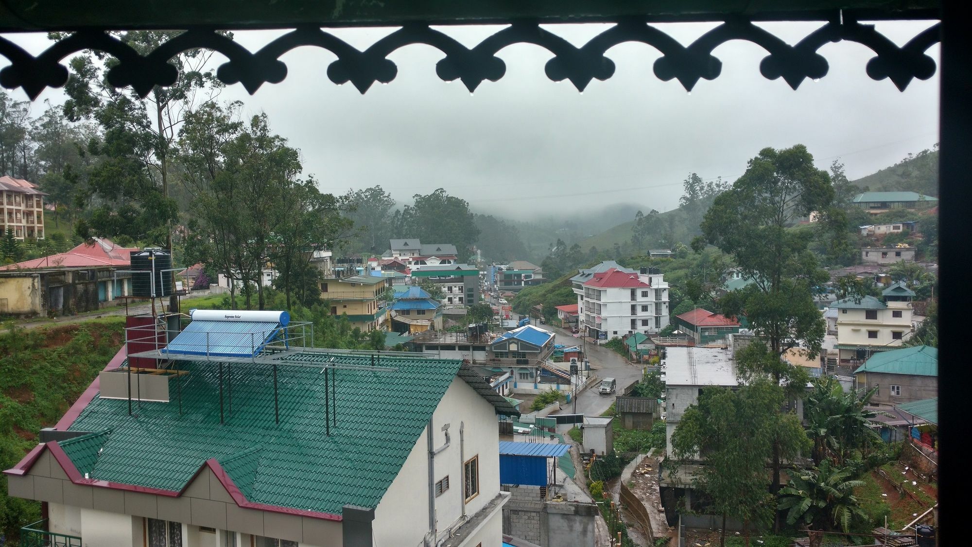 Le Celestium Hotel Munnar Exterior photo